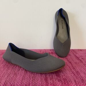 Rothy’s The Flat Round Toe Ballet Flats Shoes Gray Size 8.5